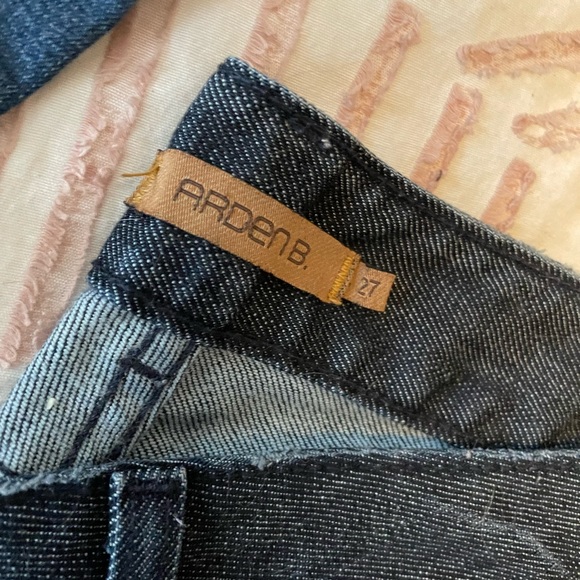 Jeans jeans Jeans! - Picture 2 of 4